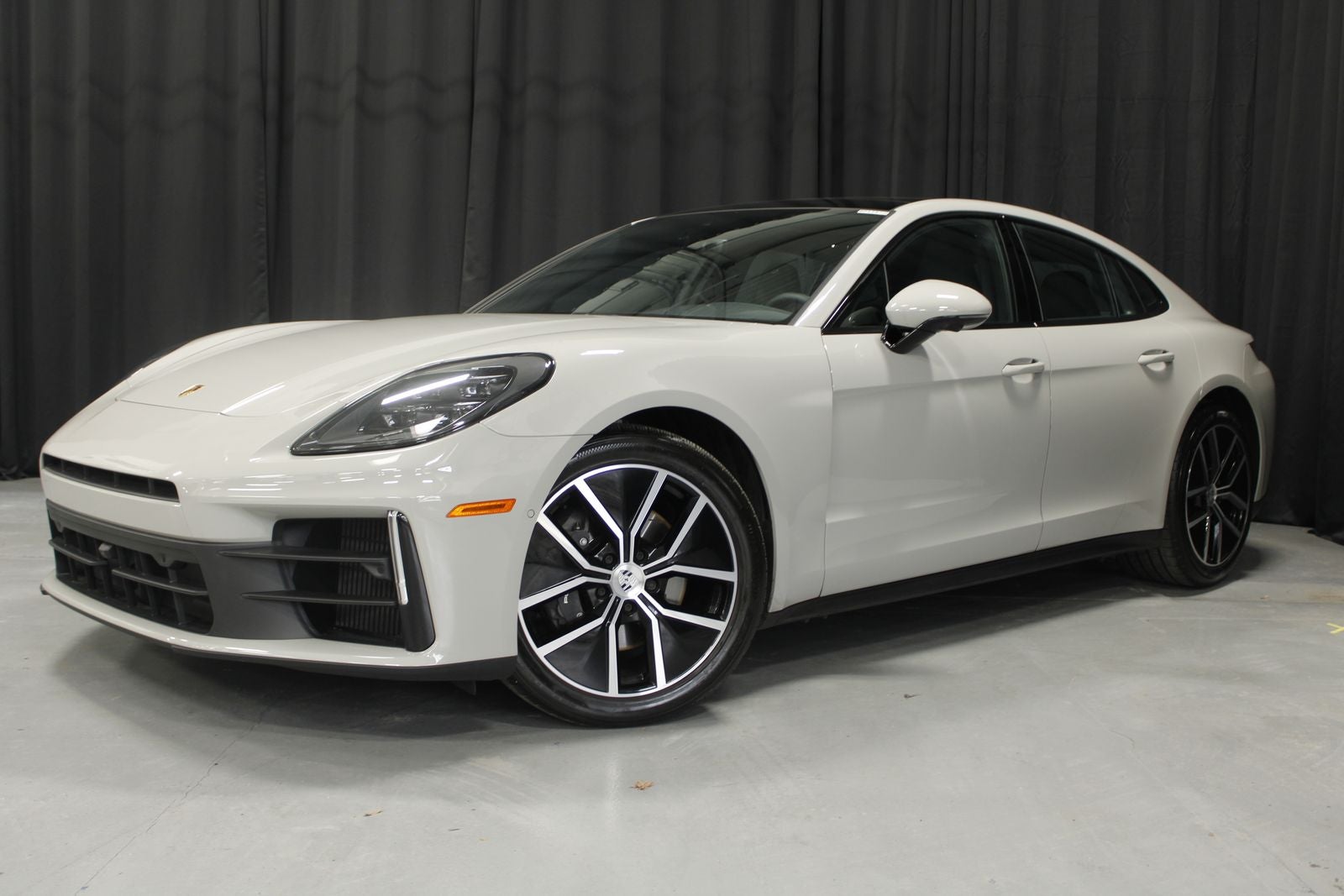 2025 Porsche Panamera